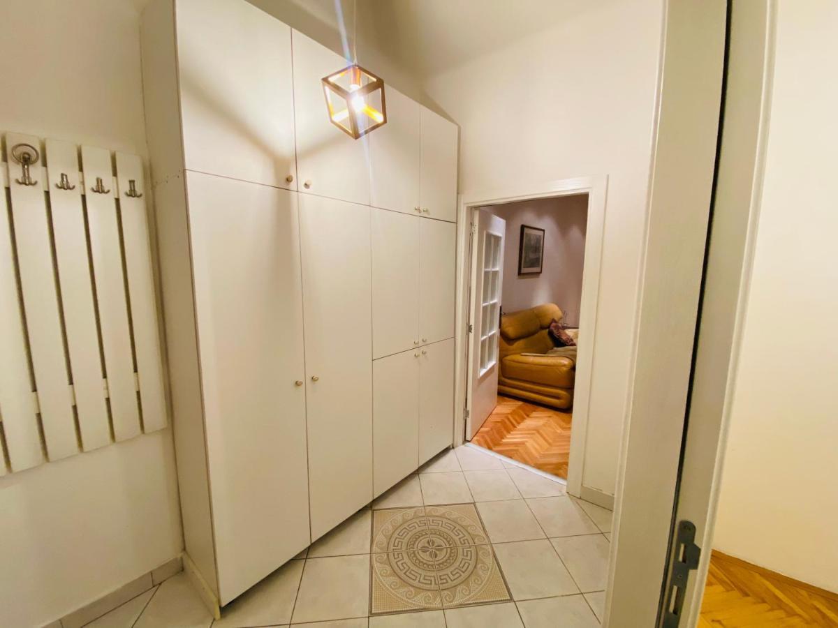 Right In The Heart Of Podgorica! Apartment Екстериор снимка
